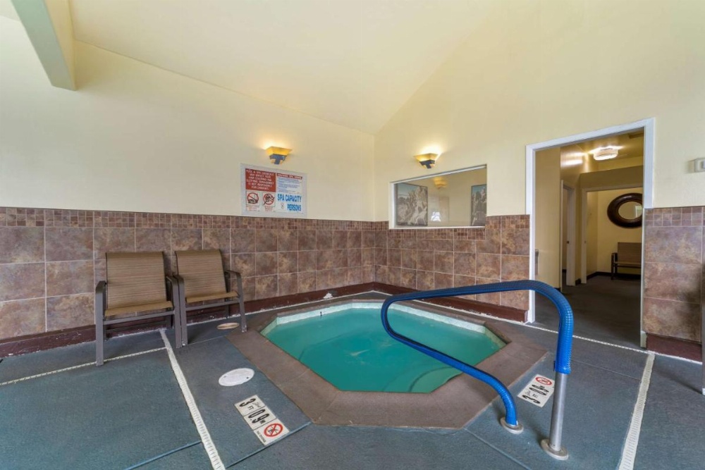Best Western Plus Northwoods Inn Image 44